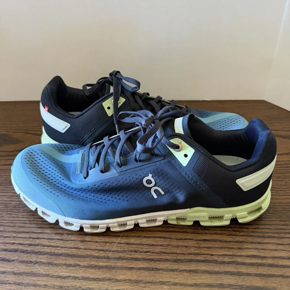 On Running Shoes Men's Blue Mesh CloudTec Road Sneakers 35.99034 Size 11.5